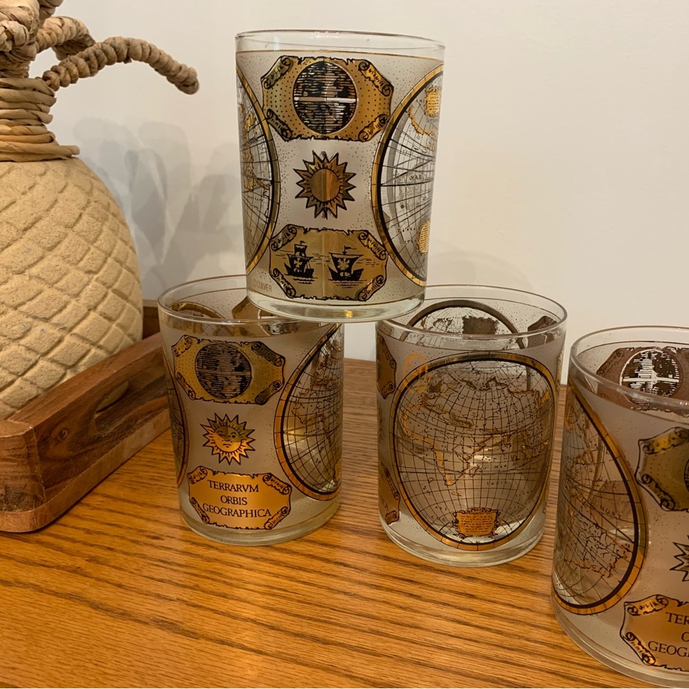 Vintage signed Culver Lowballs, MCM, 22KT gold detail, EUC, set of 4